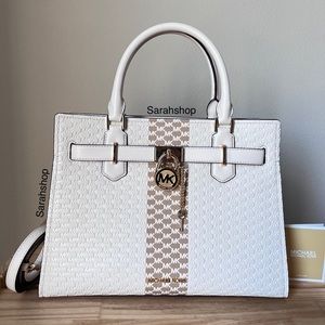 🌼Michael Kors Purse